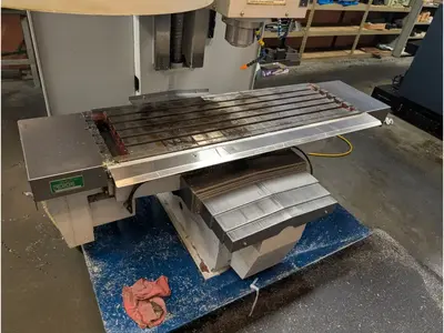 MILLTRONICS RH20 Vertical Machining Centers | Mohawk Machinery (8)
