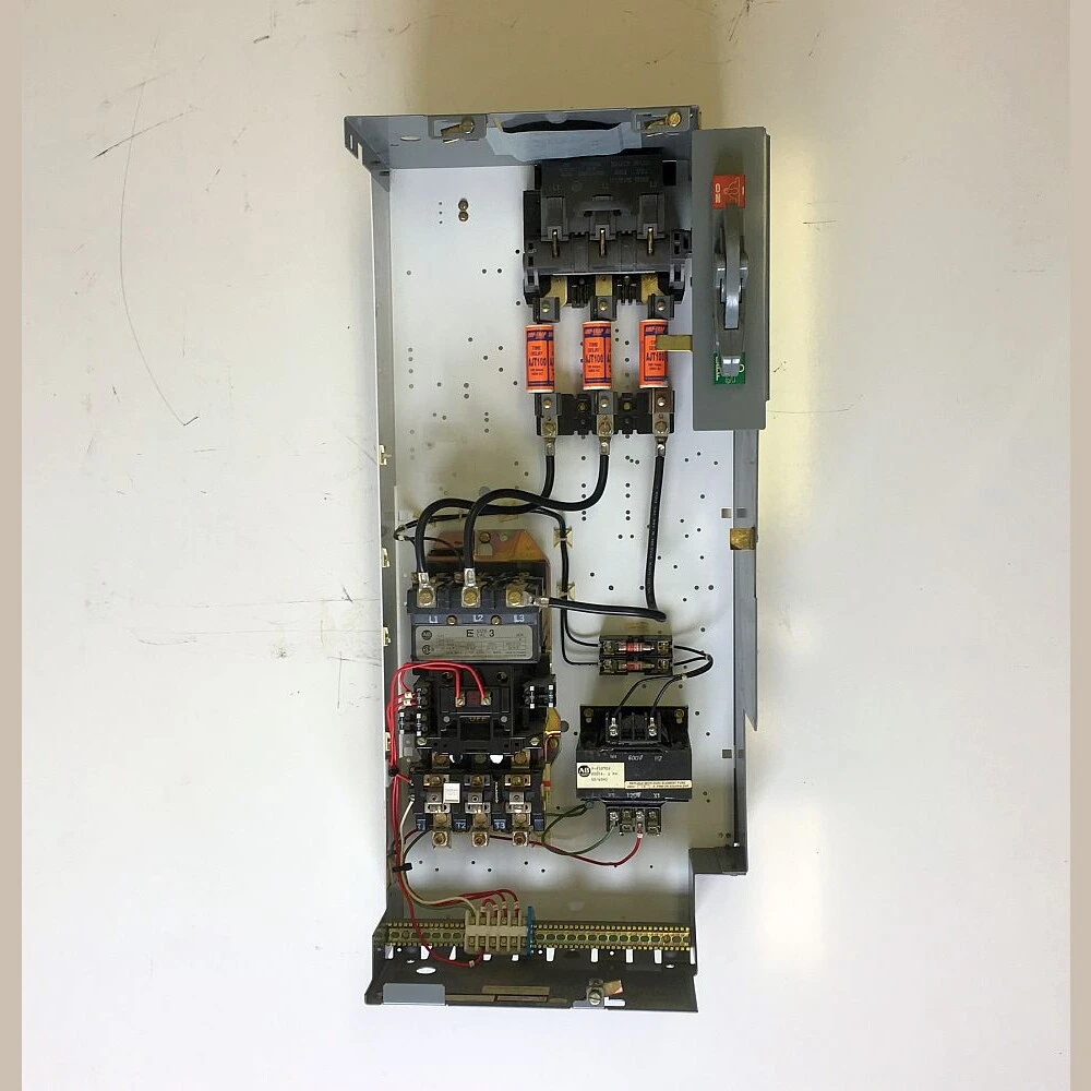 Allen Bradley 2100 Series 30" Bucket With Size 3 Starter