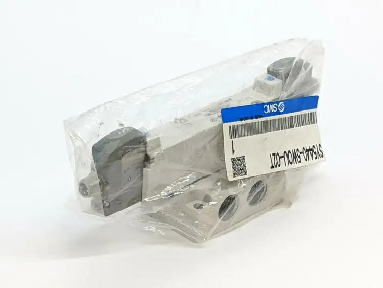 New | in-Stock SMC DOUBLE SOLENOID VALVE Solenoid Valves | Maverick Industrial Sales #1103149