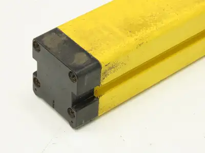Sick 30-MGS MGSE90-12B Safety Light Curtain Receiver 900mm