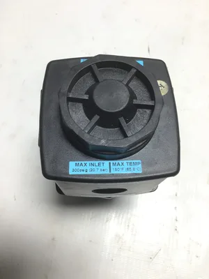 Wilkerson R28-04-F000 Pneumatic Air Pressure Regulator 300PSIG (20-7bar) 150°F (65-6°C)