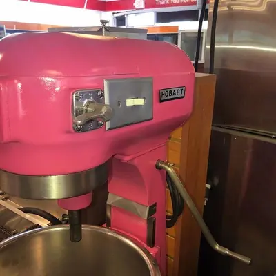 HOBART A 200 20 QT Mixer Includes Guard, Bowl & Pattle Hook & Whip 115VHOBART A 200 20 QT Mixer Includes Guard, Bowl & Pattle Hook & Whip 115V