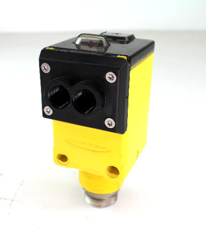 Used BANNER Q45BB6FQ Photoelectric Sensors Kentucky US | Industrial Parts R Us Inc. #357119