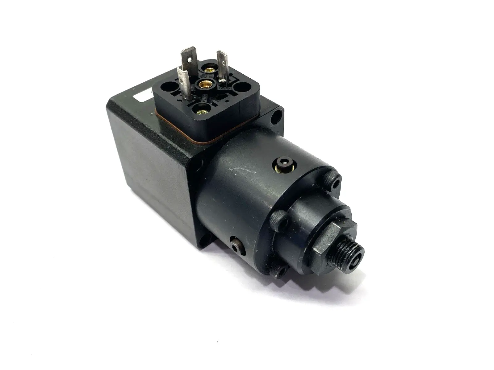 604 035 Proportional Hydraulic Square Form Solenoid Coil