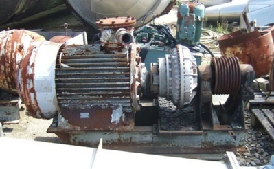 (3) Krauss-Maffei HZ 1302 peeler centrifuges, 316SS.
