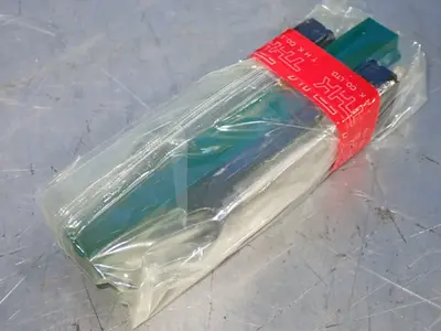NEW THK SHS25V1SS(GK) BLOCK