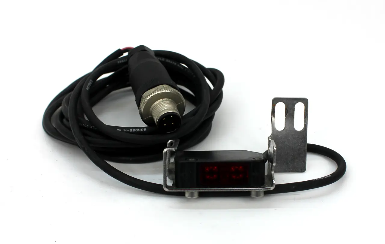 USED KEYENCE PZ-V11