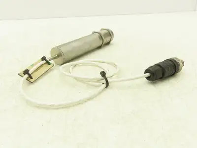 Omega OS137-1-V2 Infrared Temperature Sensor/Transmitter 0-100°C 12-24V
