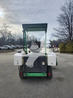 USED 2015 LAYMOR SM300