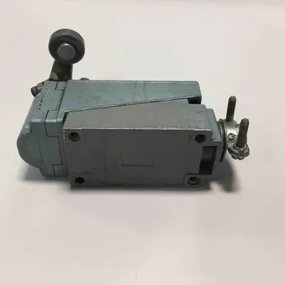 USED SQUARE D 9007B54A