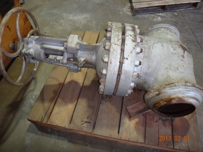 Lunkenheimer 10", class 600, WCB, Gate Valve