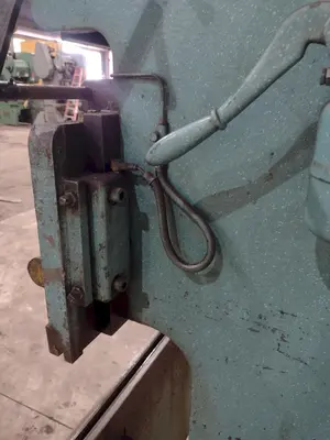25 TON X 6' WYSONG MODEL #2572 MECHANICAL PRESS BRAKE: STOCK #23464