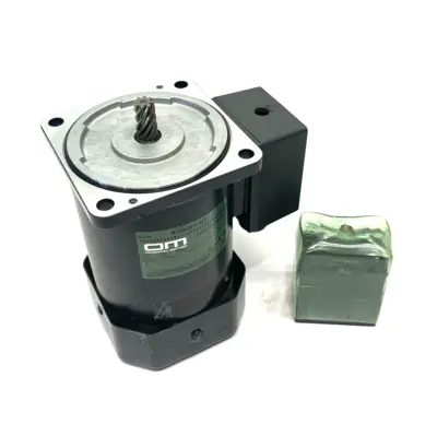 Used Oriental Motor Induction Motor, 400W 1/4HP, Pinion Shaft w/ Capacitor A.C. Motors Michigan US | Maverick Industrial Sales #1395302