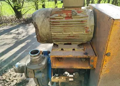 USED WARMAN SLUDGE  PUMPS