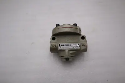 ROSS 2151B2001 DIRECTIONAL CONTROL VALVE 21 SERIES PRESSURE CONTROLLED #H1270