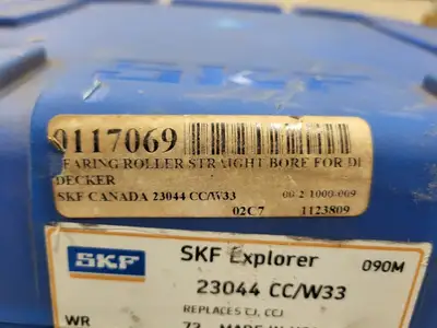NEW SKF 23044 CC/W33