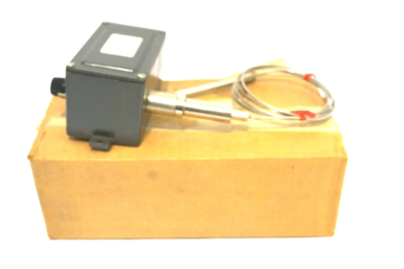 NEW UNITED ELECTRIC E27A-88 TEMPERATURE CONTROL E27A88