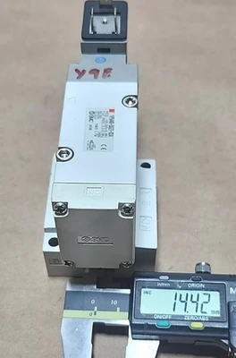 USED SMC VP544R-5DZ1-03A