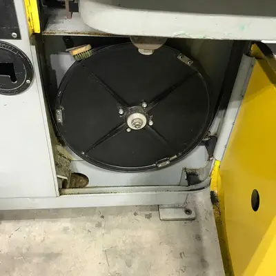 20″ Used DoAll Vertical Band Saw