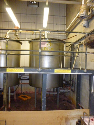 2200L S/S JKTD Enclosed Mixing Tank