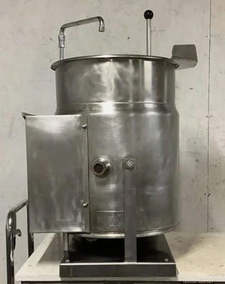 152-0325 Cleveland KGT12T 12 Gallon Countertop Gas Kettle