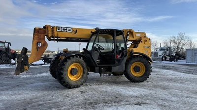 USED 2015 JCB 507-42