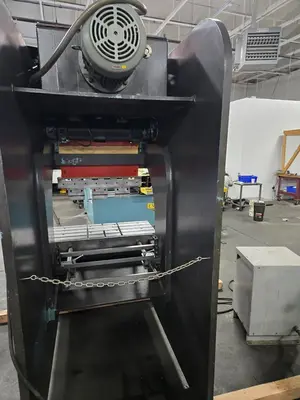 USED 1986 AMADA SPH-60