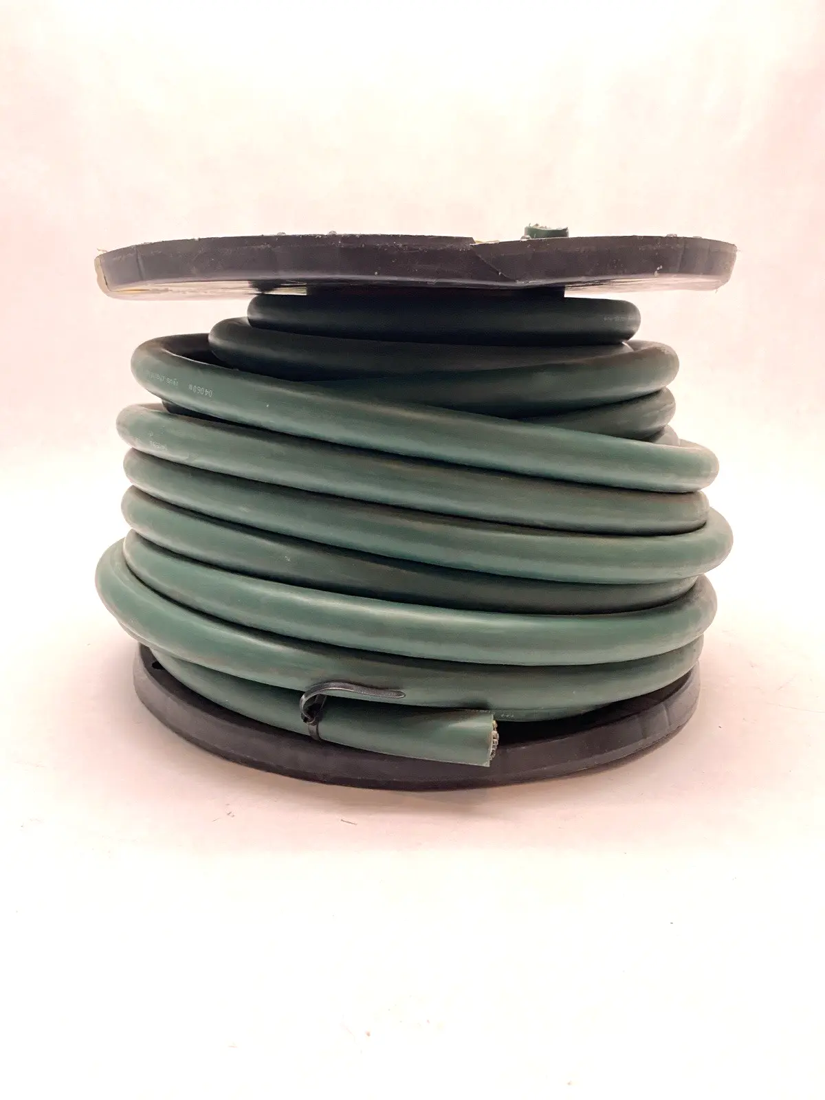 USED IGUS CABLE 18 CONDUCTOR MULTI-CONDUCTOR CABLE GREEN 14AWG 95 FEET