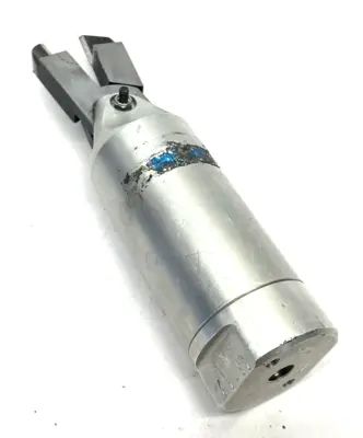 USED VESSEL HAND HELD AIR NIPPER W/ ANGLED CUTTING BLADES