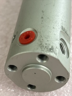 NEW SMC CDG1BA25-210Z