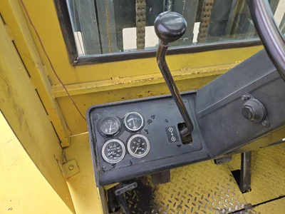 Hyster H200HS Diesel Forklift, Single Stage, Side Shift, 2,526.4 Hours Indicated
