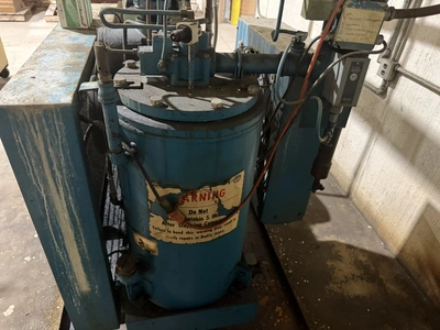 Used _UNKNOWN_ _UNKNOWN_ Rotary Screw & Sliding Vane Air Compressors Indiana US | Miedema Asset Management Group #1693225