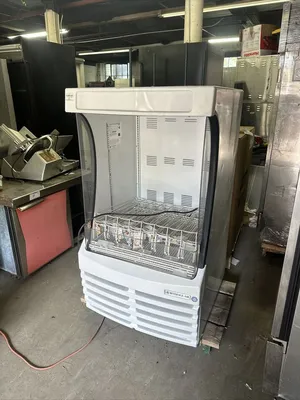 USED Beverage-Air BZ13-1-W