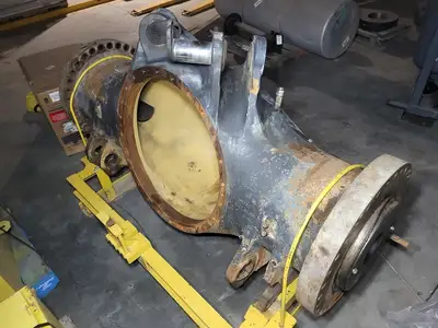 USED KOMATSU 5618870001