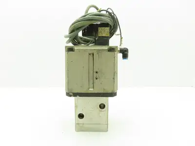 CKD CVS3-15A-70-02HS-3 High Pressure Air Operated 3-Way Valve