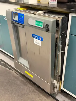 Used _UNKNOWN_ _UNKNOWN_ Lab Washers Rhode Island US | Federal Equipment Company #1347666