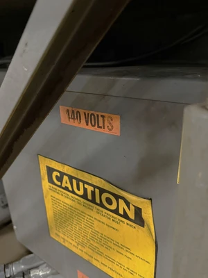 Used 2007 HEM SAW V100HLM-3 SEMI-AUTOMATIC VERTICAL BANDSAW Vertical Band Saws Pennsylvania US | Legacy CNC Machinery, LLC #1184812
