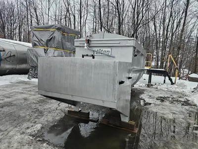 USED TITAN / OY PETSMO PRODUCTS P1080