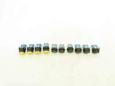 Fuji Electric Pushbutton Black & Green Flush Yellow Mushroom Momentary Lot of 10
