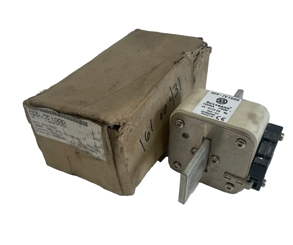 NEW BUSSMANN SPP-7E1000 FUSE 1000AMP 700V SPP7E1000