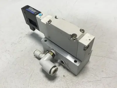 USED KOGANEI F15T0G-PL3
