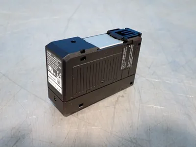 NEW KEYENCE IVG10