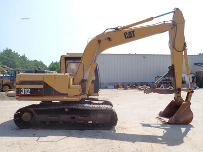 Used 1995 CATERPILLAR 312 Crawler Excavators Massachusetts US | Brookside Equipment Sales #1422116