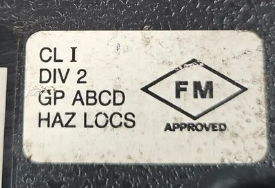 SQUARE D SY/MAX HOM-271 8030 SERIES A OUTPUT MODULE. Loc3A-21