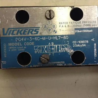 USED VICKERS DG4V-3-6C-M-U-HL7-60