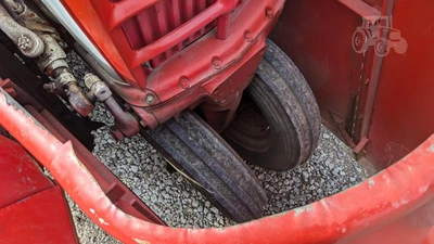USED 1957 FORD 971
