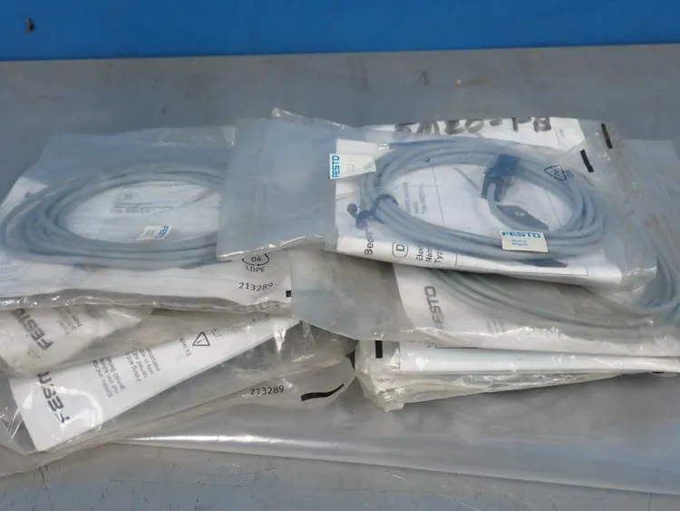 New | in-Stock FESTO 30457 Relays & Switches | HGR 24 #739083