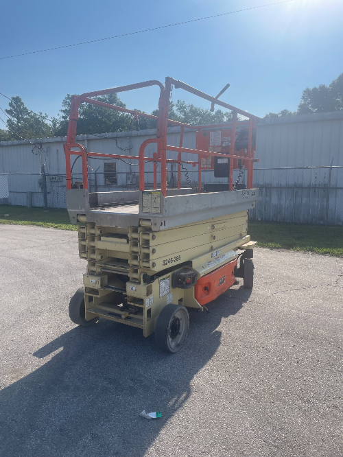Used 2015 JLG 3246ES Scissor Lifters Florida US | Stack Equipment #1331965