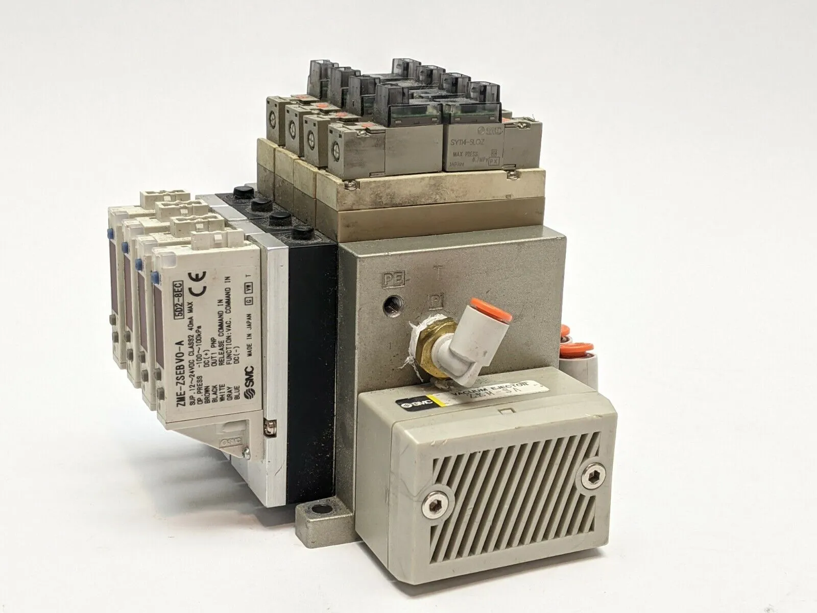 ZM131HT-K5-EBV-X298 | SMC  Vacuum Generator 4x w/ 2x ZZM-SA Silencer Assemblies - Used