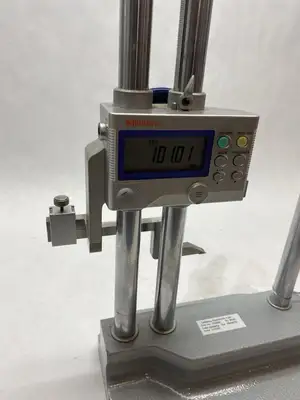 192-665-10 | Mitutoyo  Multi Function Height Gage 0-1000mm HDM-100AX - Used
